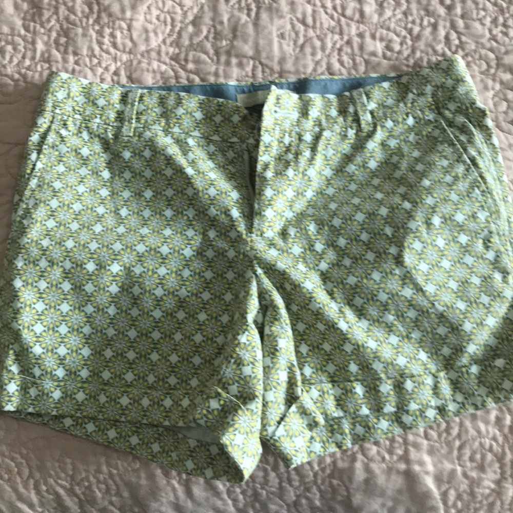 Banana Republic Yellow Print Chino Size 2